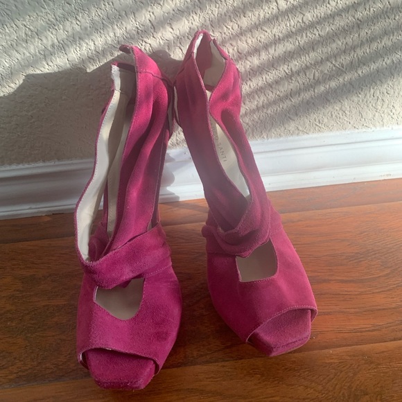 Marco Santi Shoes - Pink suede heels